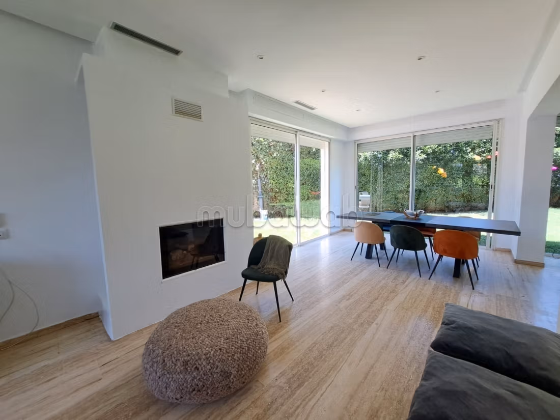 Sublime villa de 419m avec très belles finitions