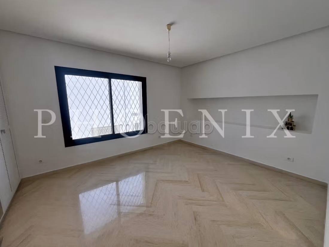 Villa S4 con piscina a Gammarth