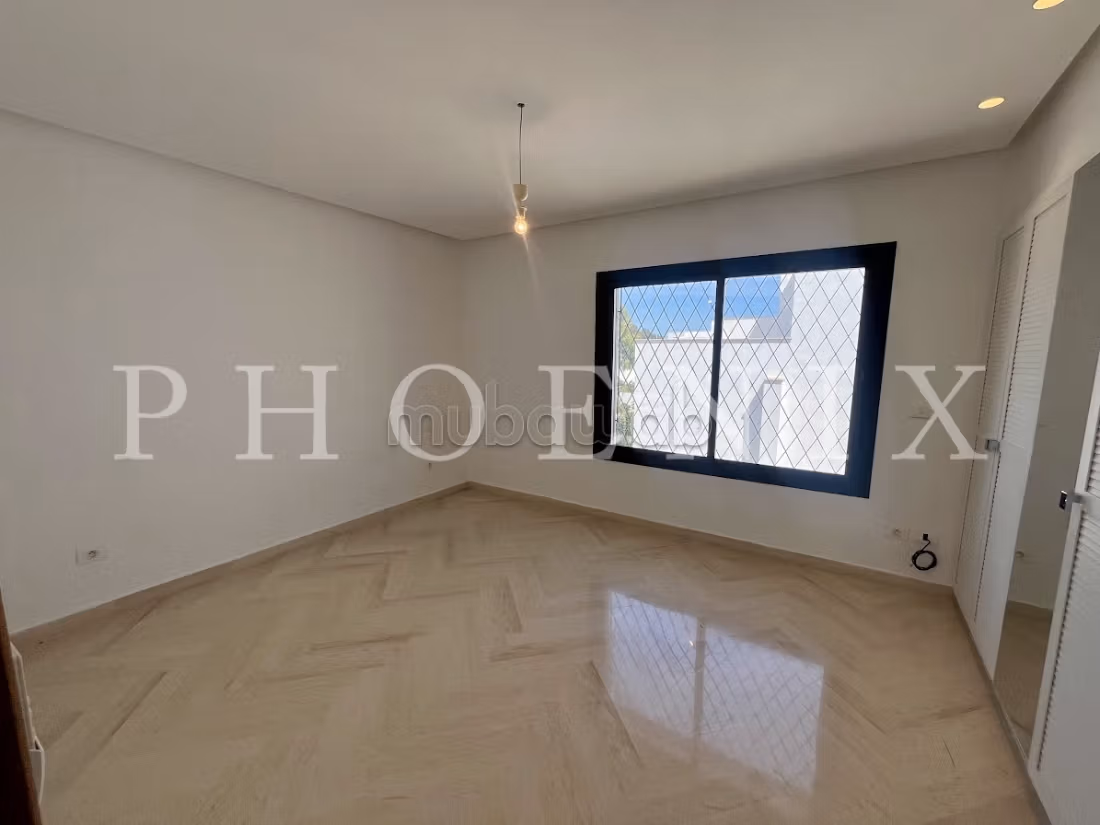 Villa S4 con piscina a Gammarth
