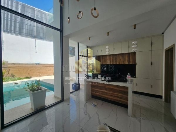 A vendre une villa jumelé à la sokra