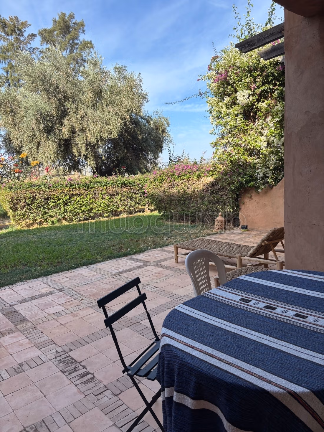 Appartement 1 chambre avec jardin privée