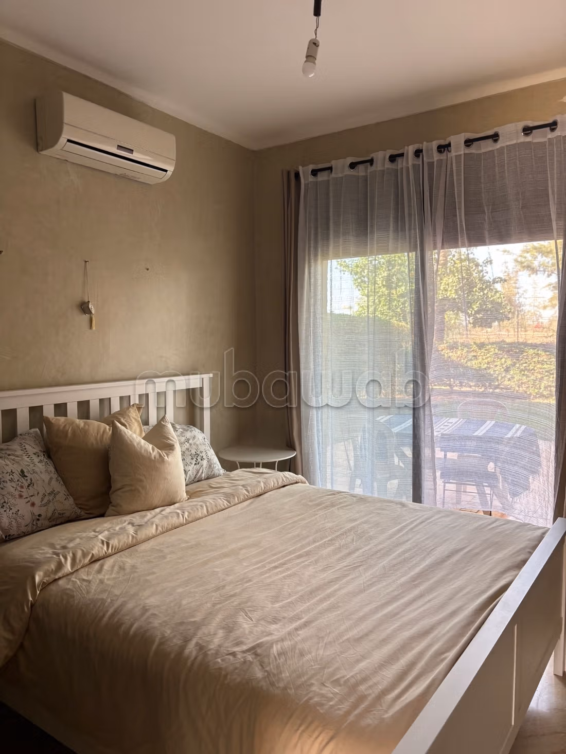 Appartement 1 chambre avec jardin privée — 6