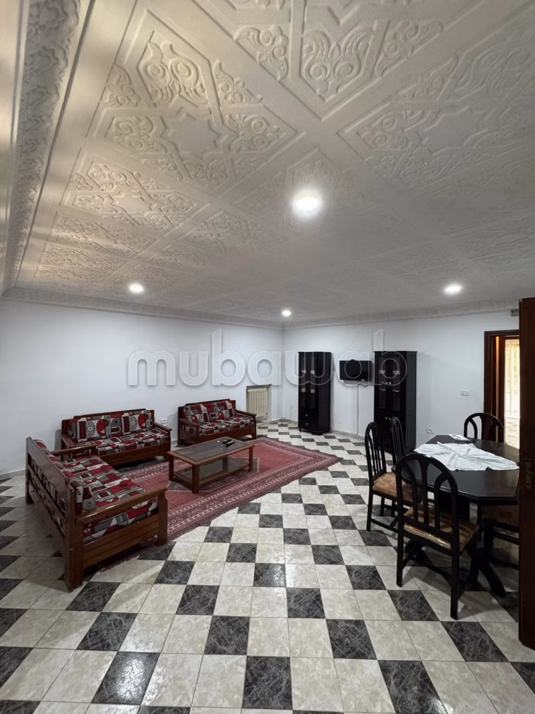 A louer à l'année un appartement à kharrouba