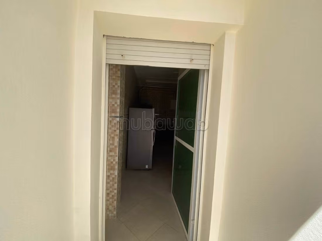 Piso en venta. 4 habitaciones confortables. Terraza y ascensor