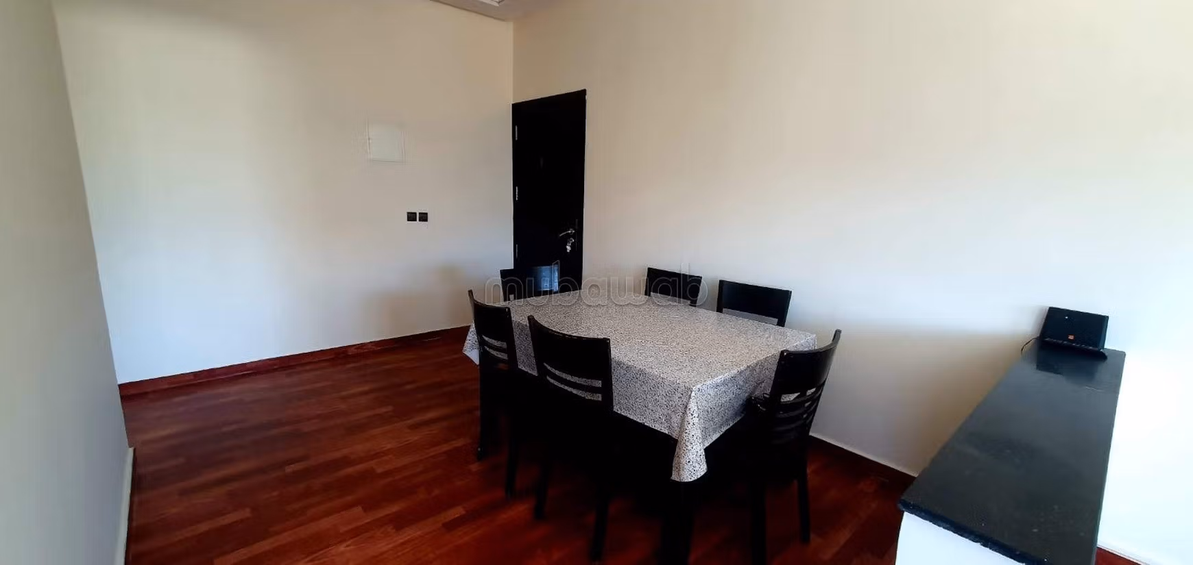 Piso en venta. 4 habitaciones confortables. Terraza y ascensor