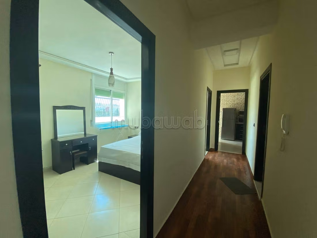 Piso en venta. 4 habitaciones confortables. Terraza y ascensor