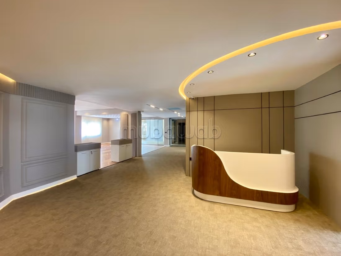 Plateau de bureau exclusif 250m gauthier