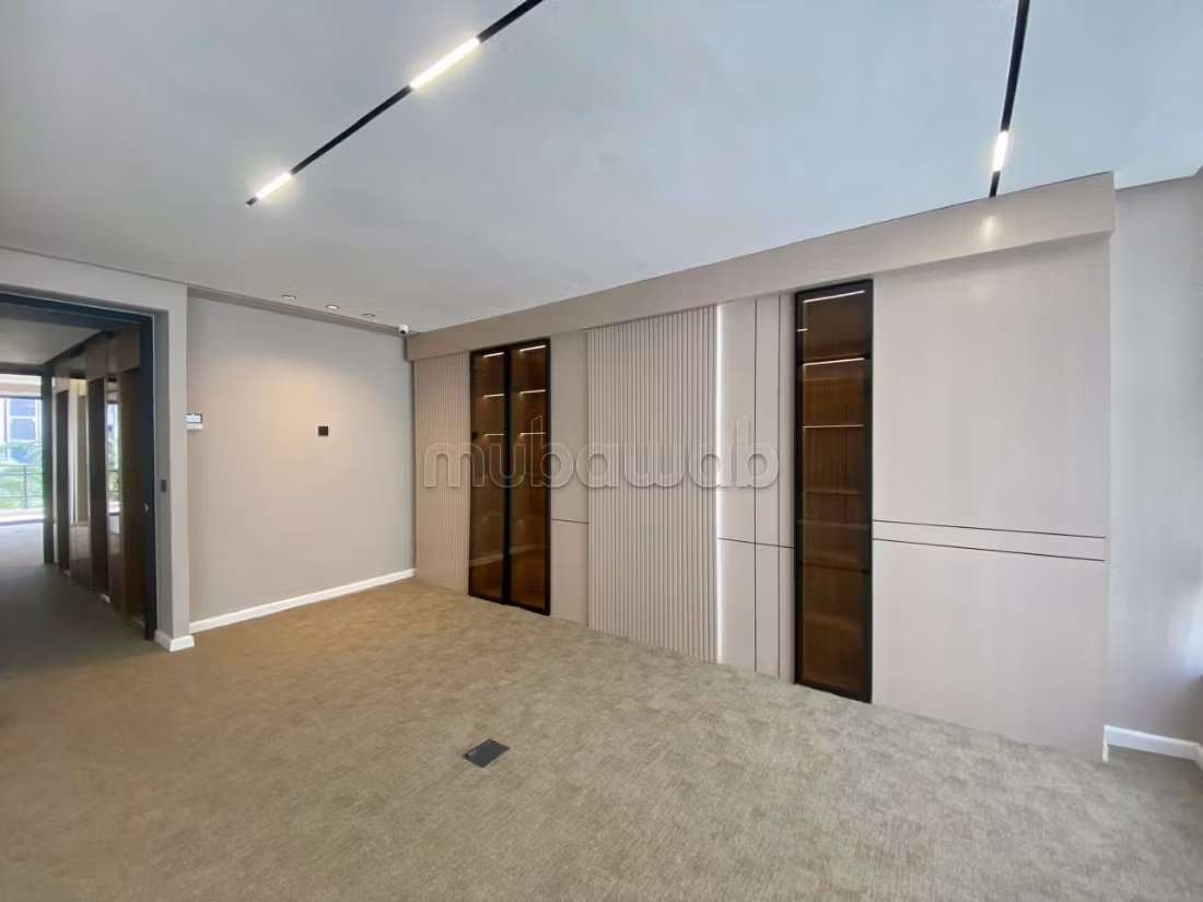 Plateau de bureau exclusif 250m gauthier