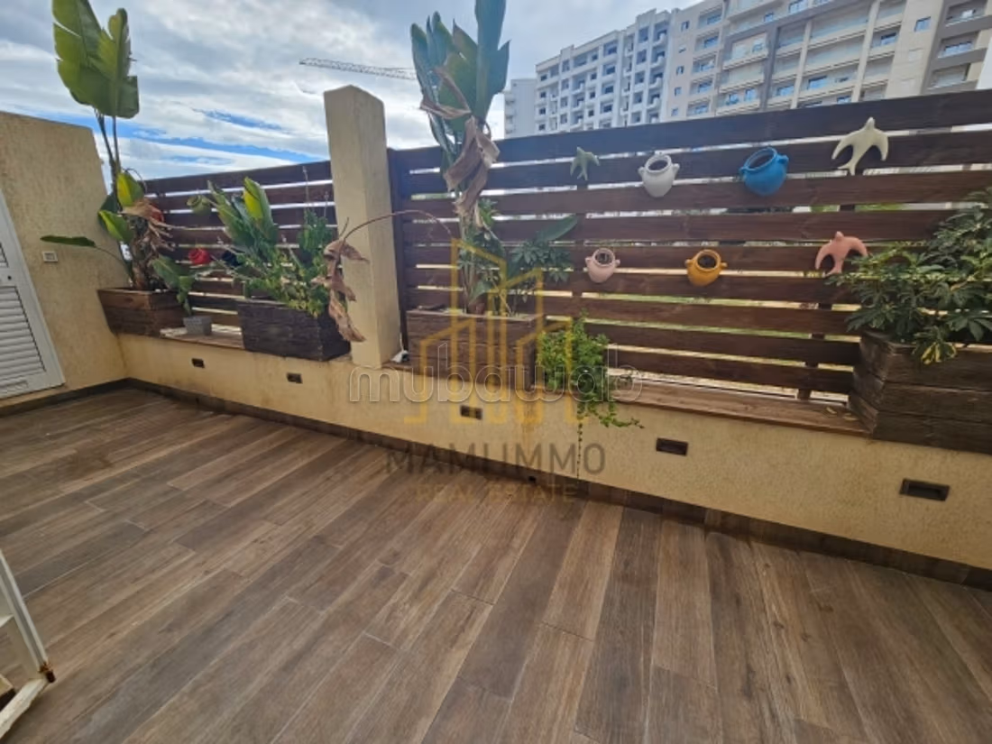 In vendita un duplex a Giardino di Cartagine
