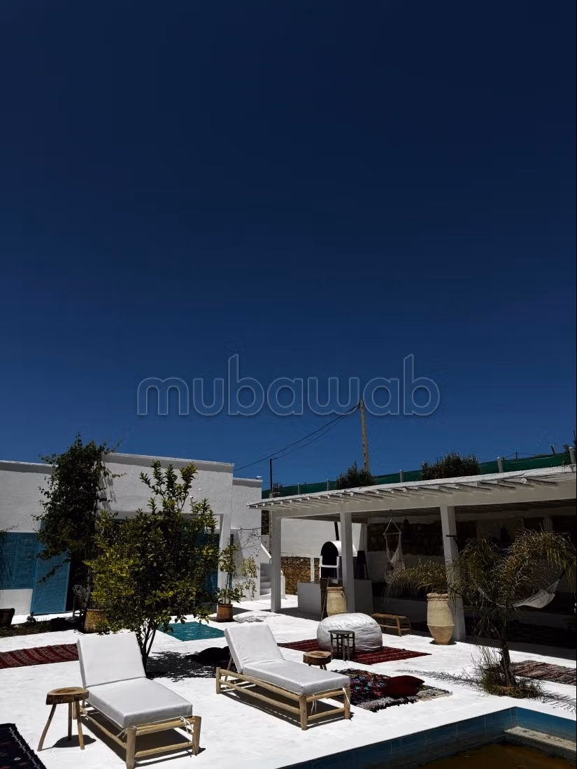 Ferme à vendre à Ouazzane.
Superficie 120 m².
Résidence sécurisée