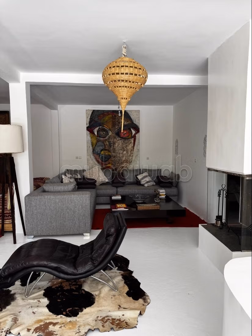 Ferme à vendre à Ouazzane.
Superficie 120 m².
Résidence sécurisée