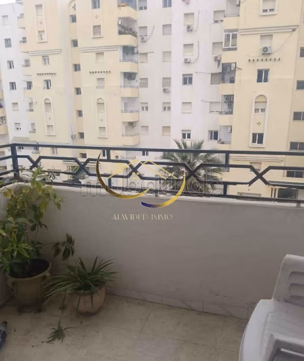 A vendre un appartement s3 a cite wahat