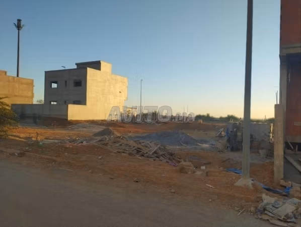 Parcela comercial de 114m, subdivisión Al-Thikathaf 1, Sidi Allal Al-Bahraoui