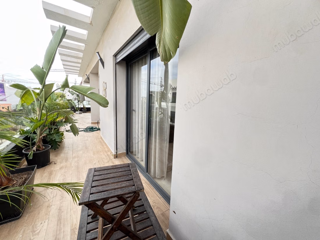 Te huur een schitterende grote luxe studio