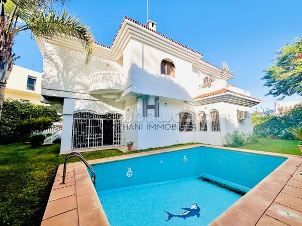 Superbe villa entretenue 4 chambres à Longchamps