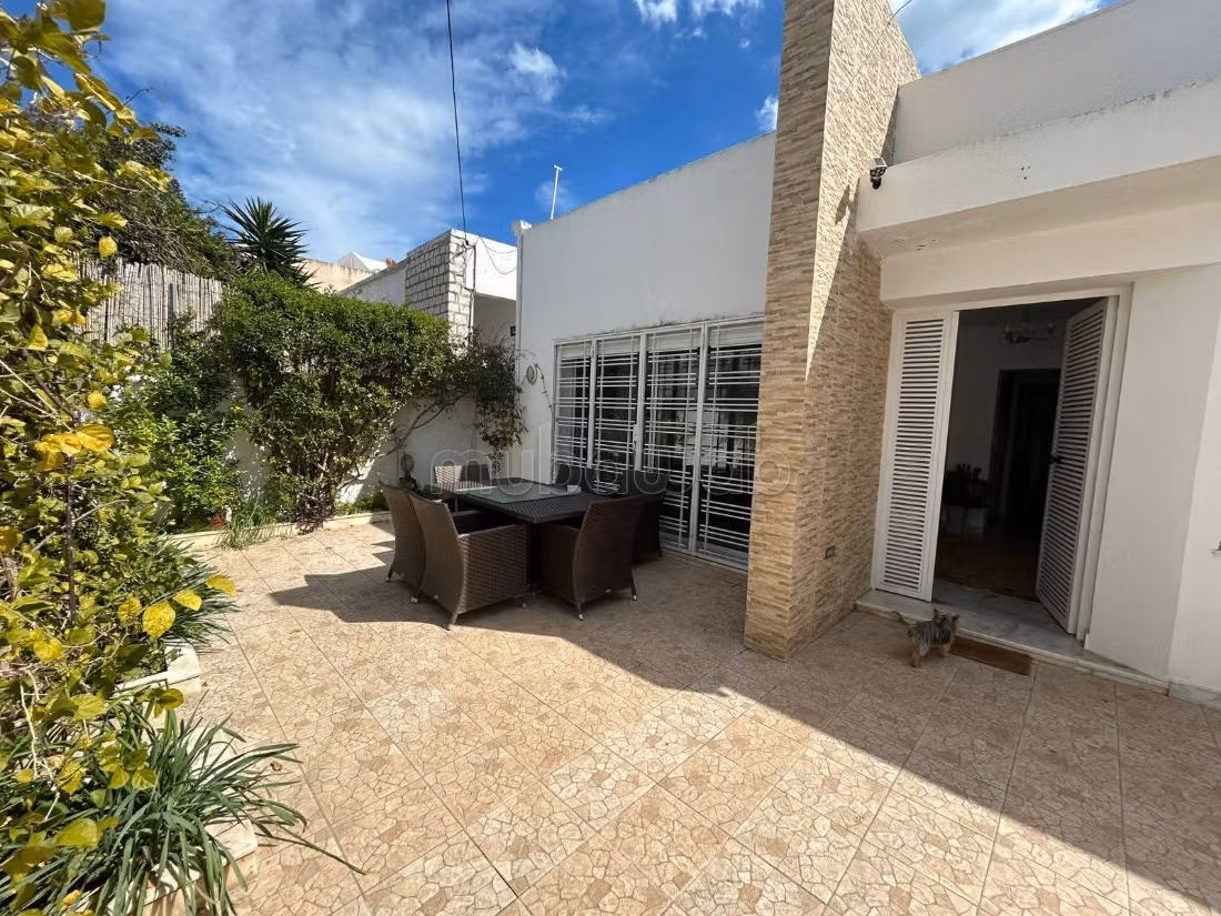 À vendre: Villa plain pied à Carthage Dermech