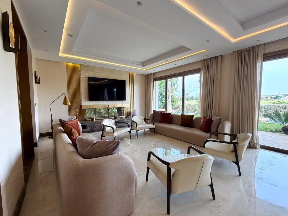 Golf Front Villa Without Overlook - Green City