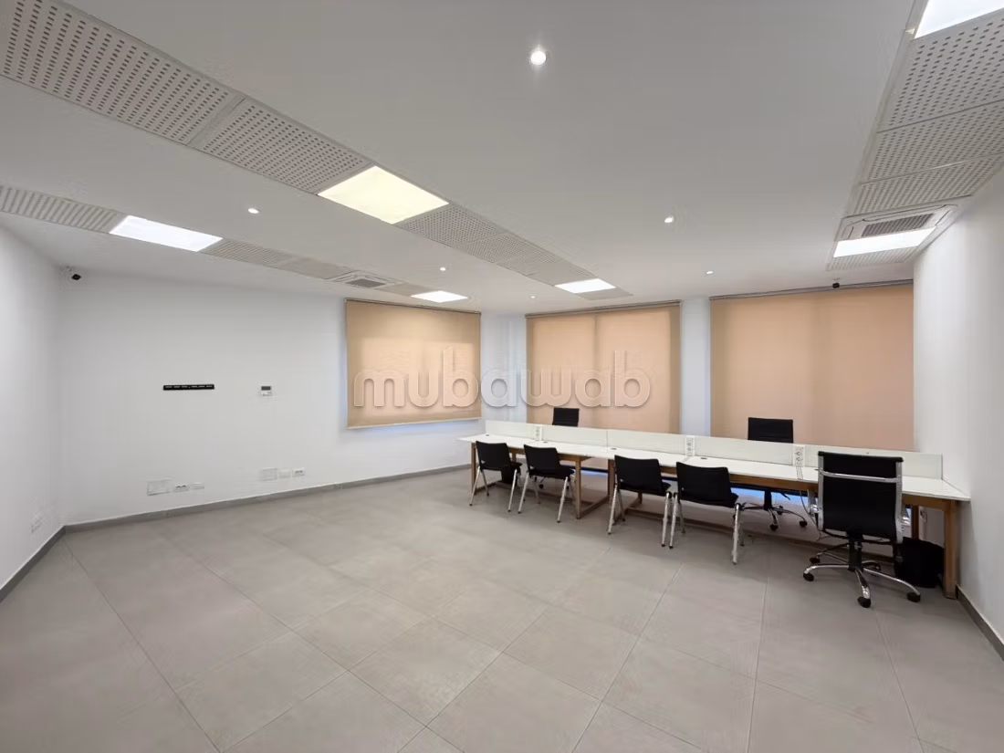 A louer 2 plateaux neufs 230 m² à Place Pasteur