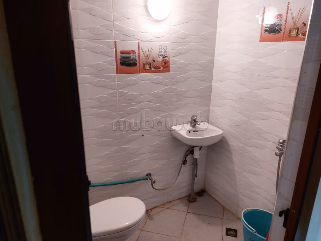 Splendida casa in affitto. 2 camere da letto. Ammobiliato