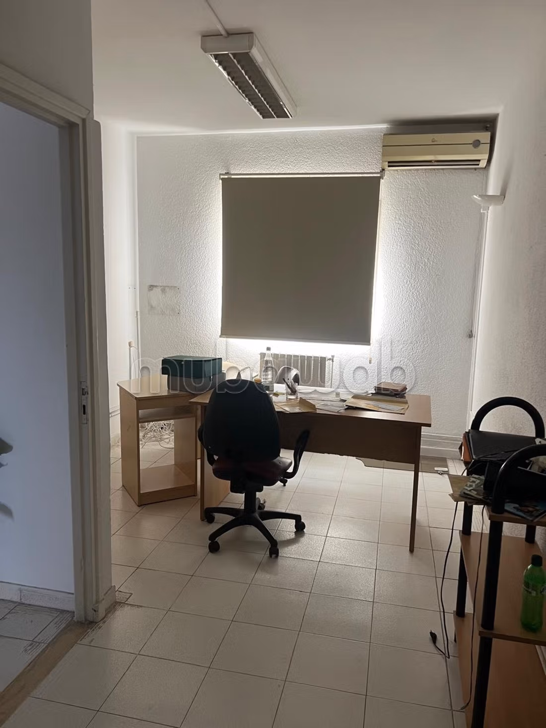 Bureau a Lafayette Tunis Centre Ville 
tel 