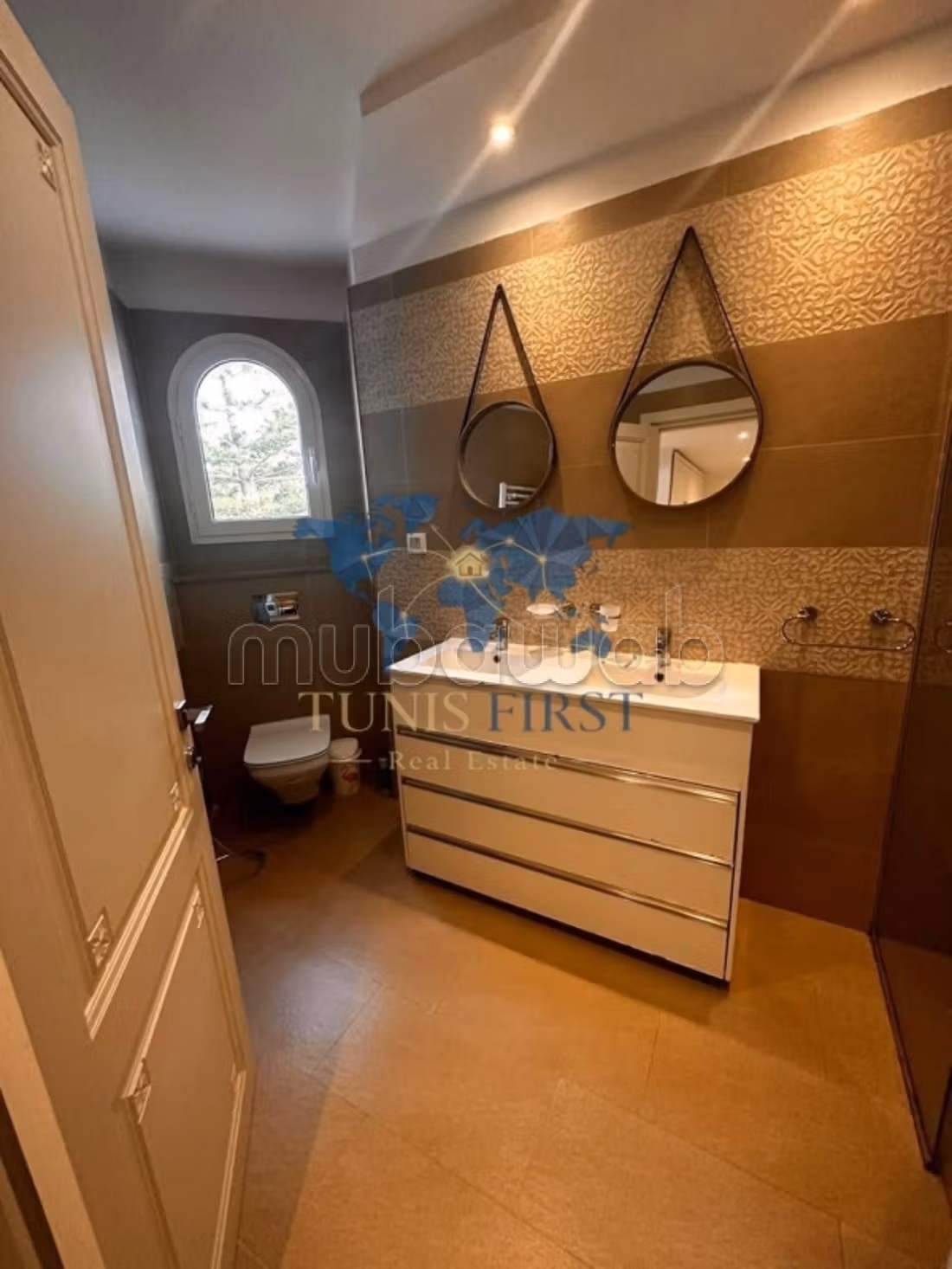 In affitto un duplex S2 arredato con giardino a Cartagine