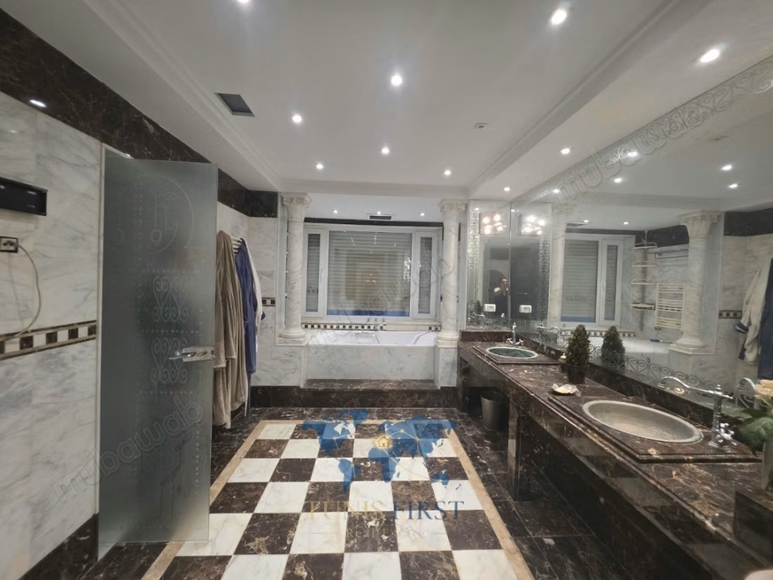 For Rent Master Castle El Beyet Style