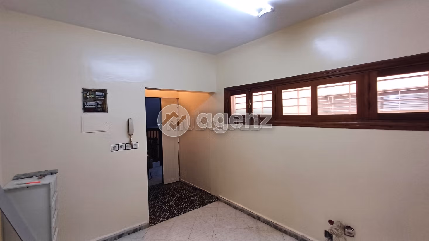 Ufficio in affitto 83 m² Ippodromo Fes