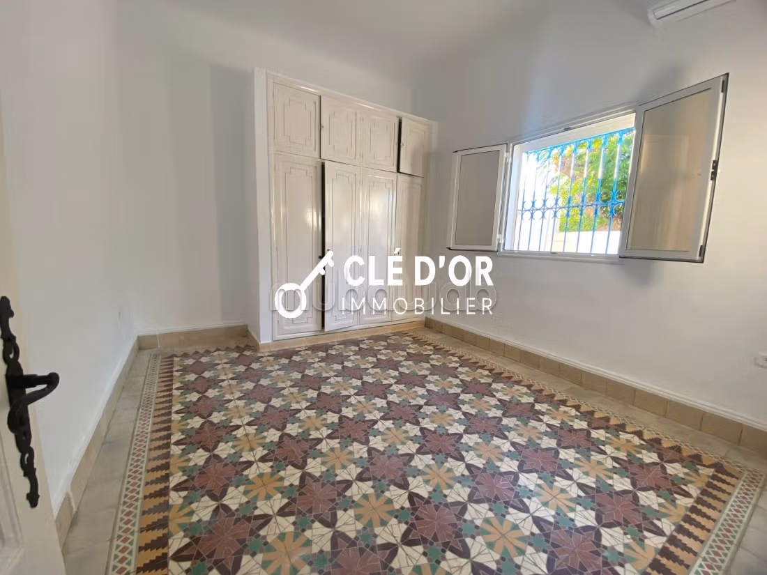 Villa S3 a louer a Carthage Amilcar