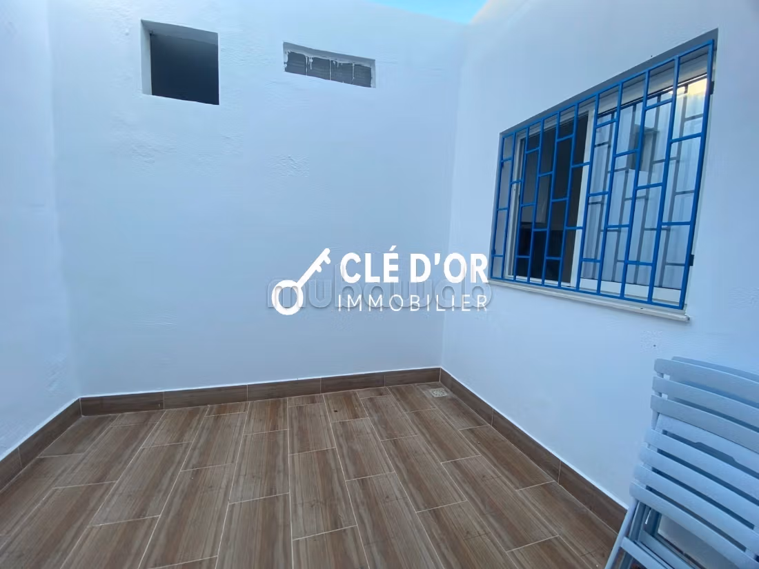 Villa S3 a louer a Carthage Amilcar