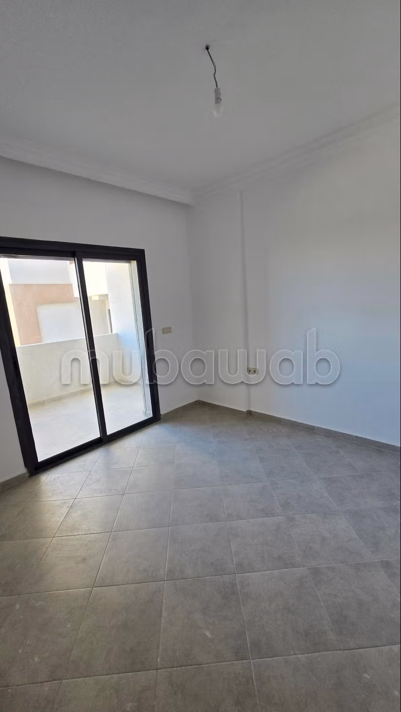 Fabulous apartment for sale. Small area 74 m². Traditional living room, Secured residence