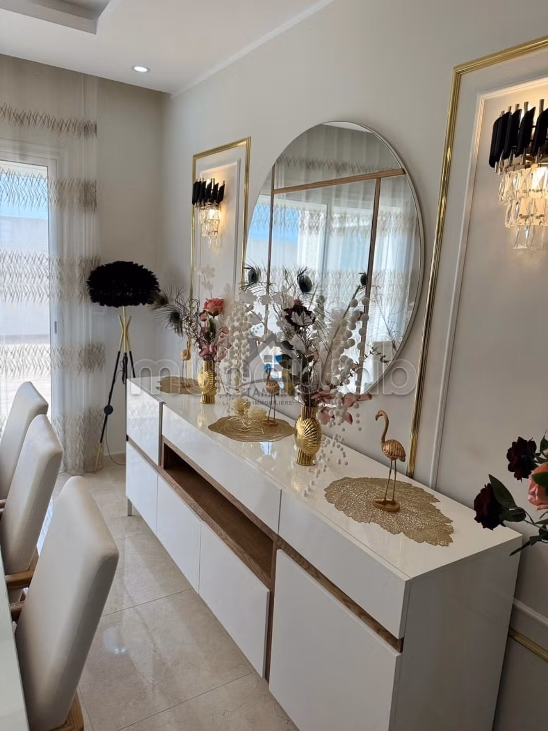 Maison de luxe à vendre à Houmt Souk. Surface de 150 m². Meublé