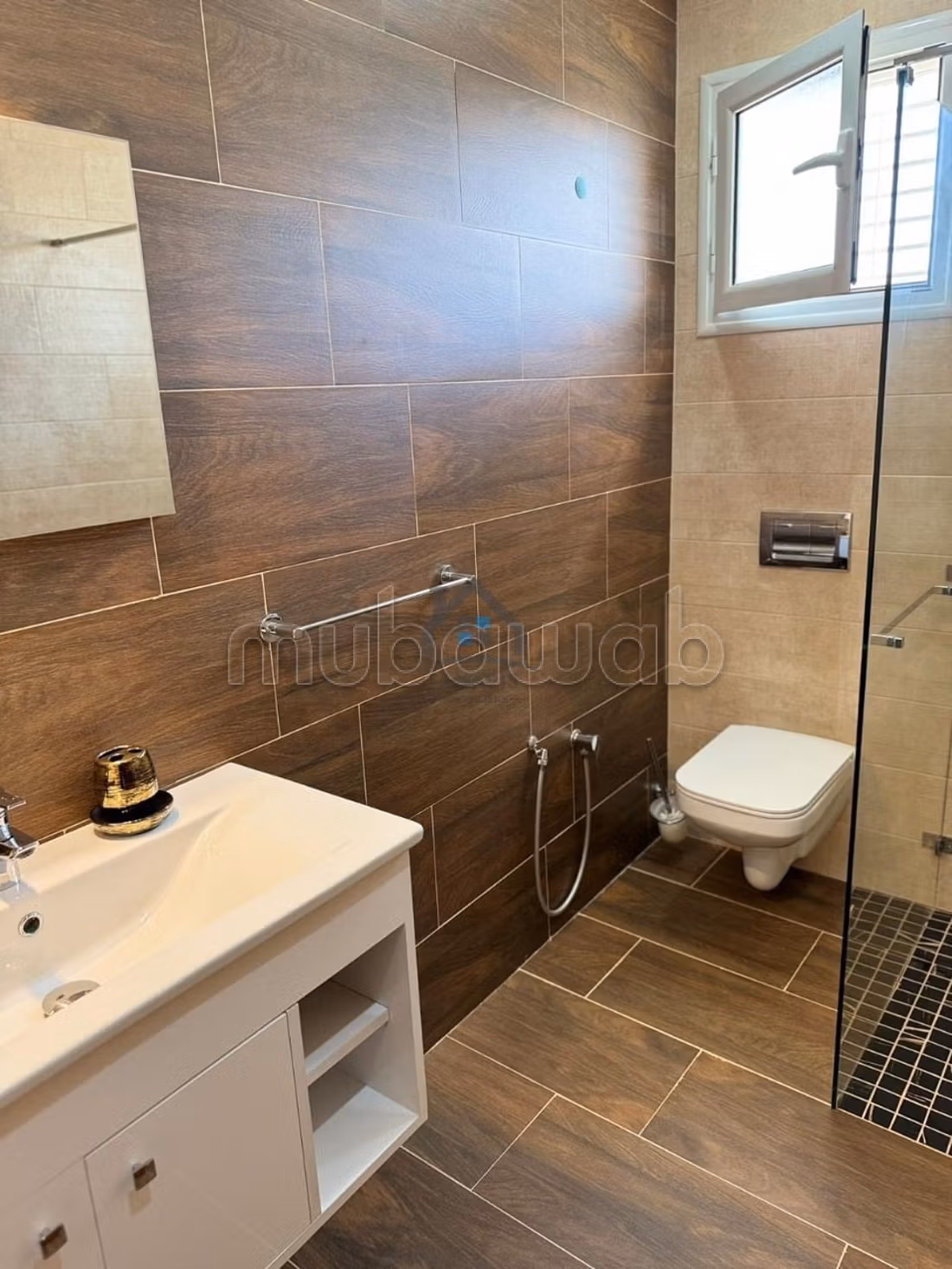Maison de luxe à vendre à Houmt Souk. Surface de 150 m². Meublé