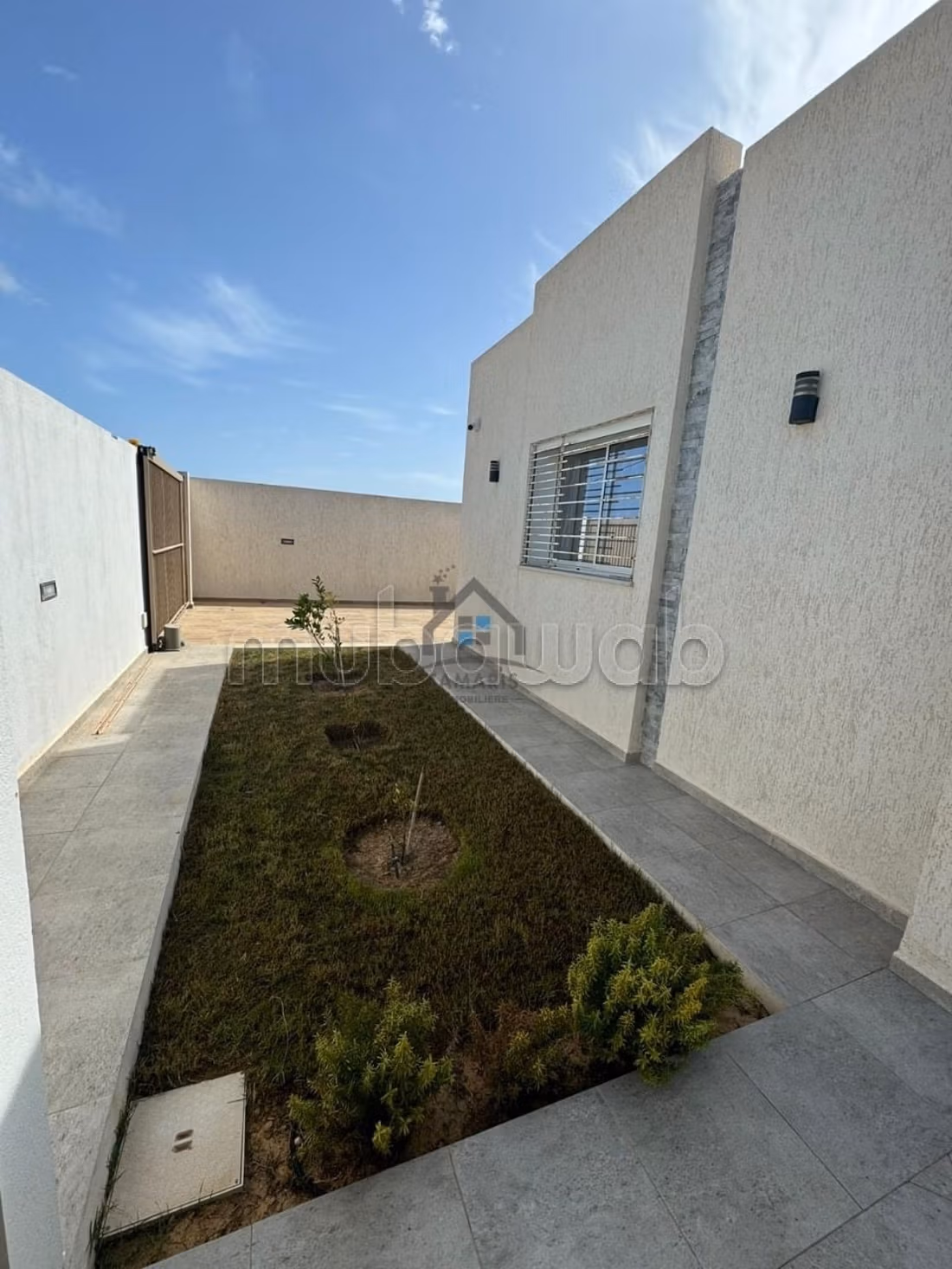 Maison de luxe à vendre à Houmt Souk. Surface de 150 m². Meublé