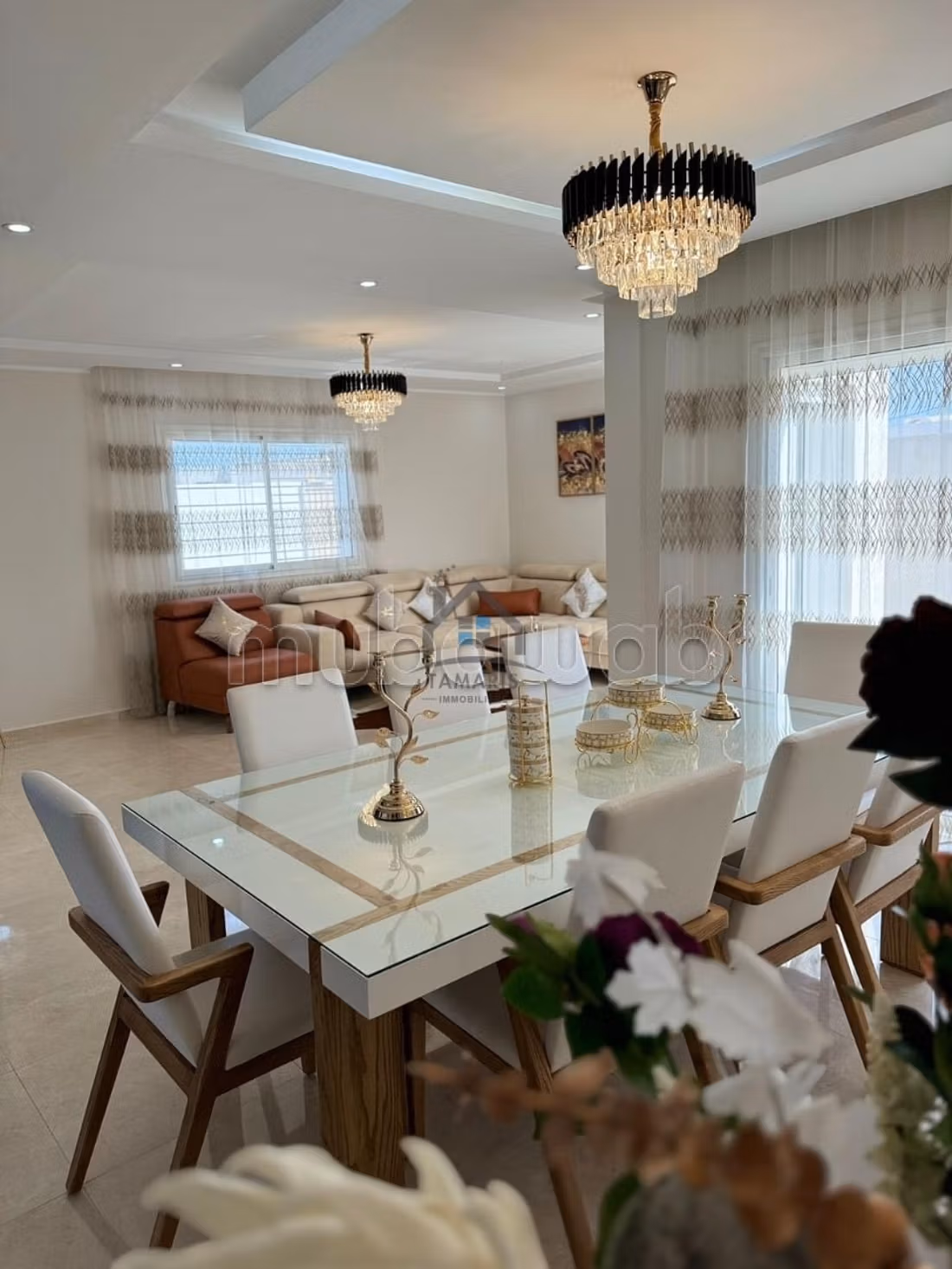 Maison de luxe à vendre à Houmt Souk. Surface de 150 m². Meublé