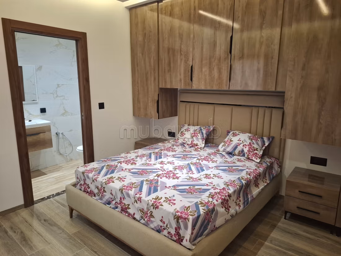 Location d'un appartement à mansoura, kélibia la blanche. 
2 belles chambres. 
Salon spacieux
