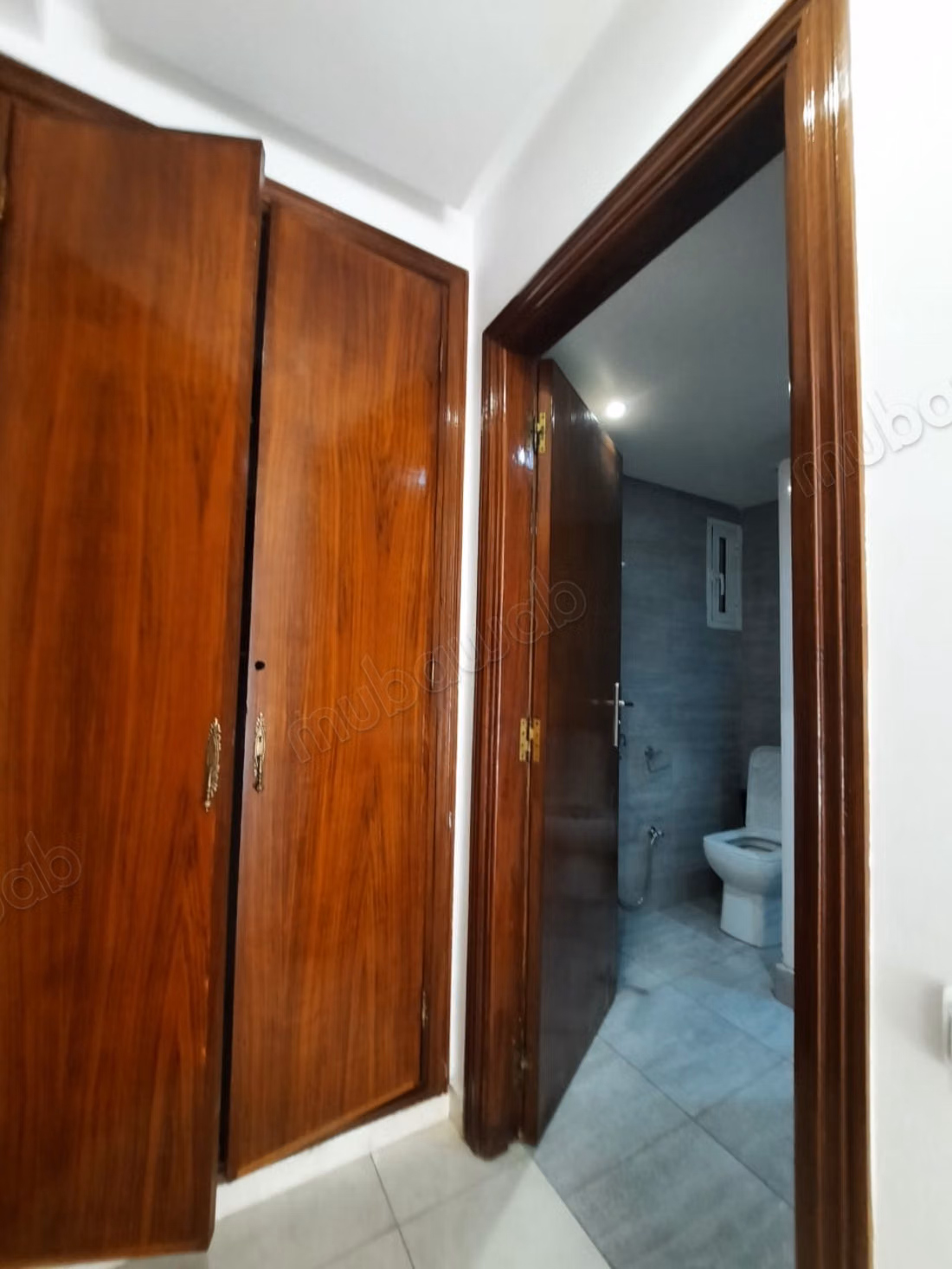 Trois chambres salon à romandie 2
