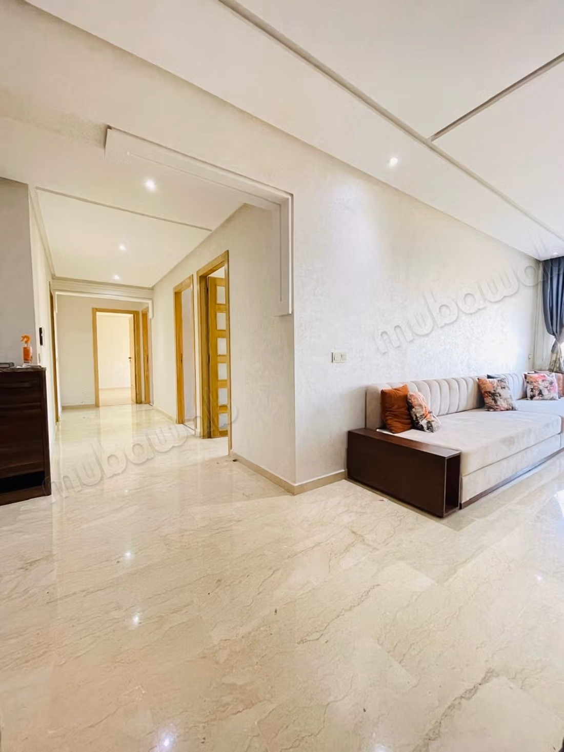 Trois chambres salon à jinane californie
