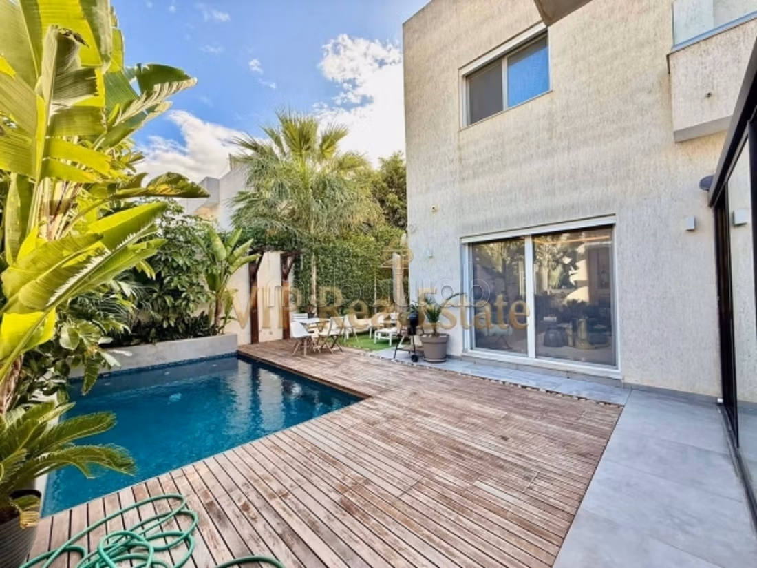 For rent - Luxury villa with pool in La Marsa