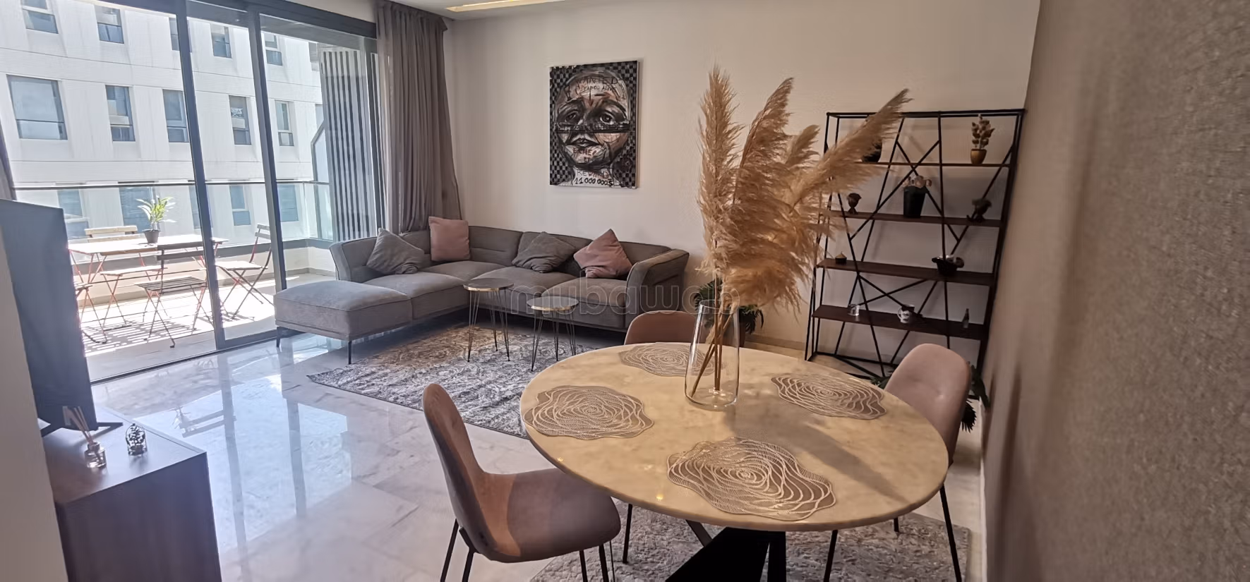 Appartamento in affitto a Casablanca Finance City. 2 belle camere da letto. Arredato