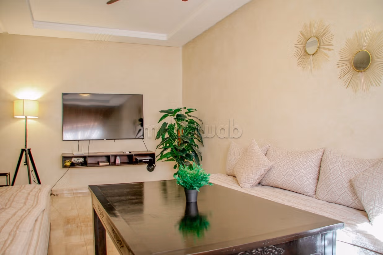 Vente d'un bel appartement à Route casa. 7 pièces confortables. Meublé
