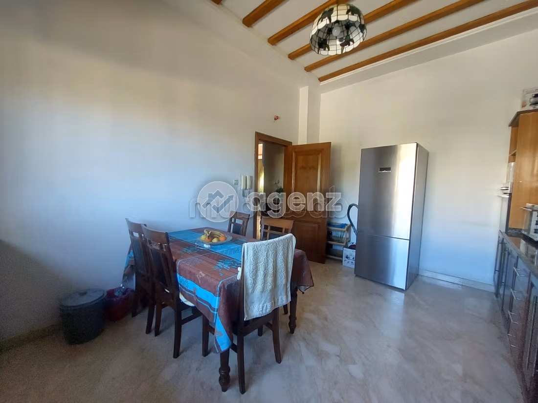 Villa en venta 400 m², 4 dormitorios Ain Diab Extension Casablanca