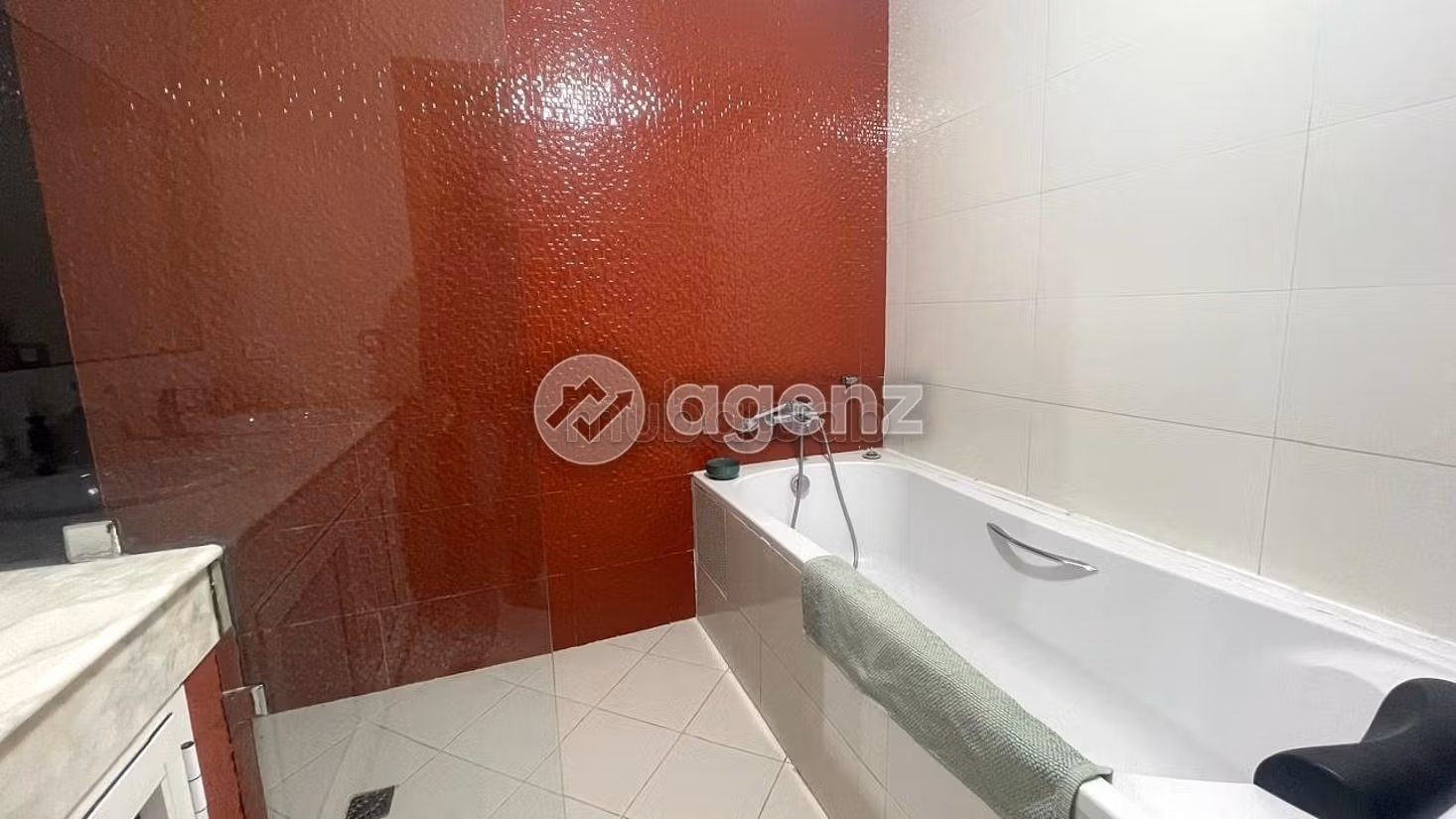 Duplex à vendre 257 m², 3 chambres Oasis Casablanca