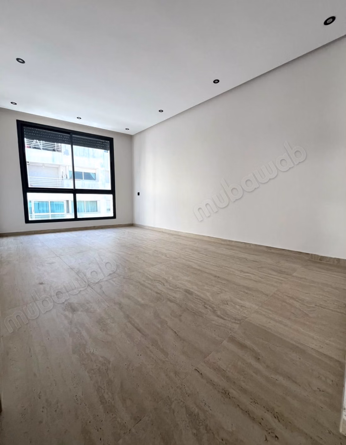 Appartement jamais habité à palmier