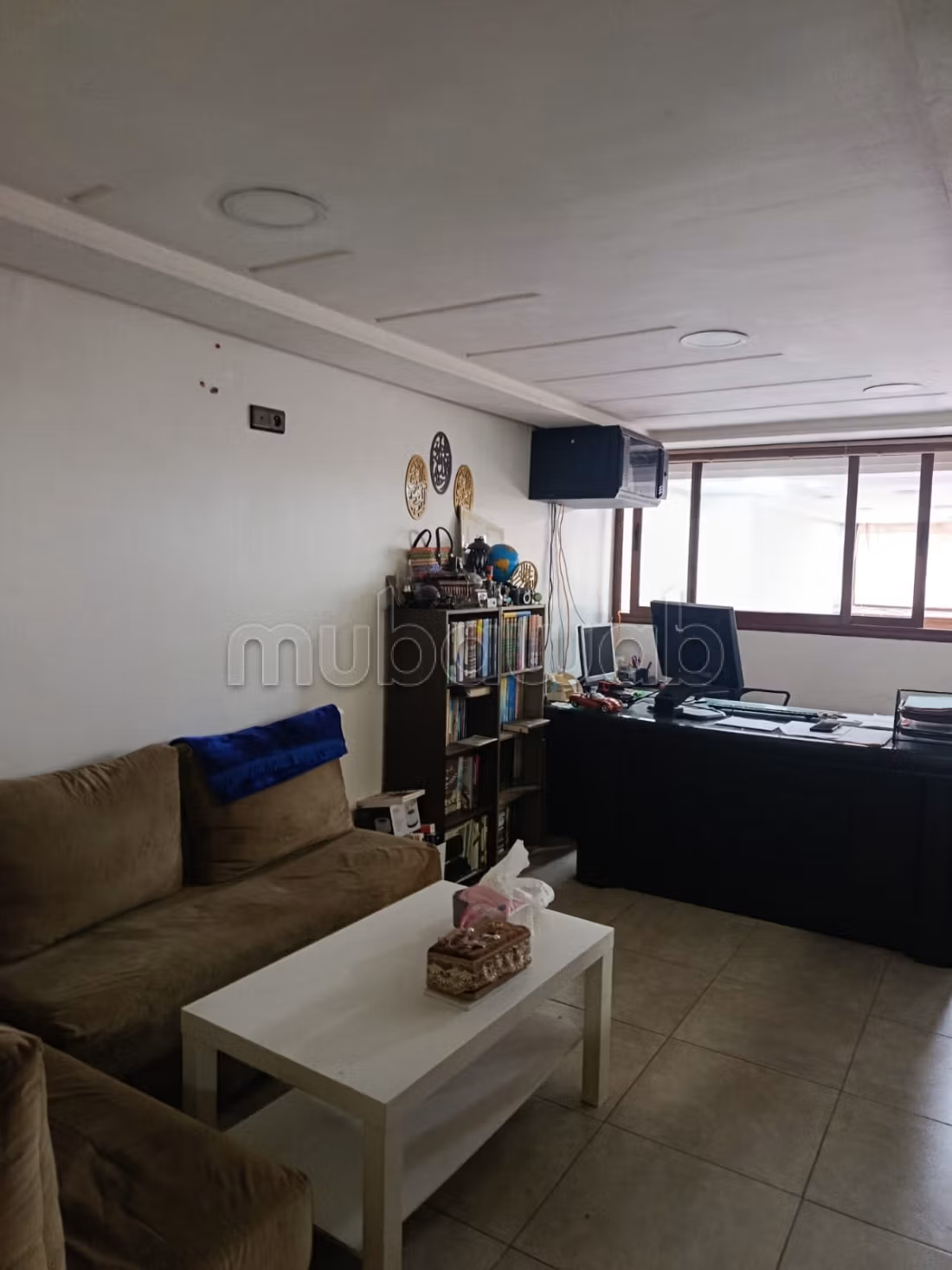 Plato de Oficina de 77m² en Venta
