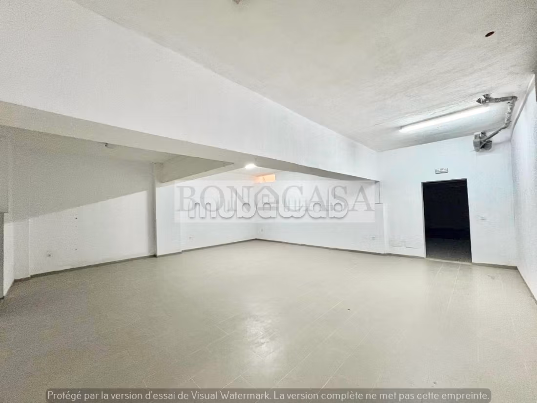 Villa S3 avec piscine&jardin à vendre à Gammarth