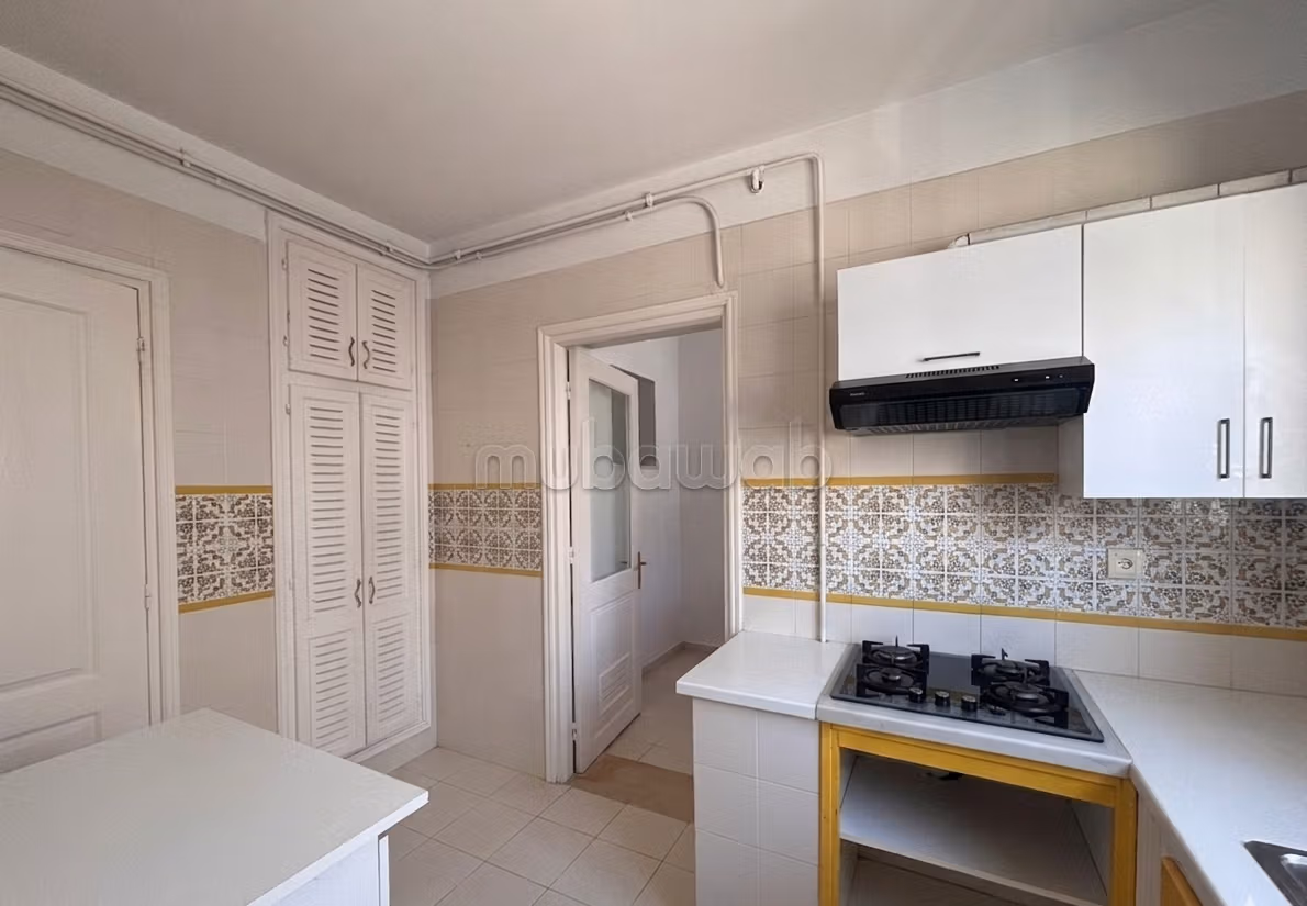 A vendre appartement en S3 à Ariana Cité Ghazela