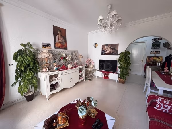 A vendre appartement en S3 à Ariana Cité Ghazela
