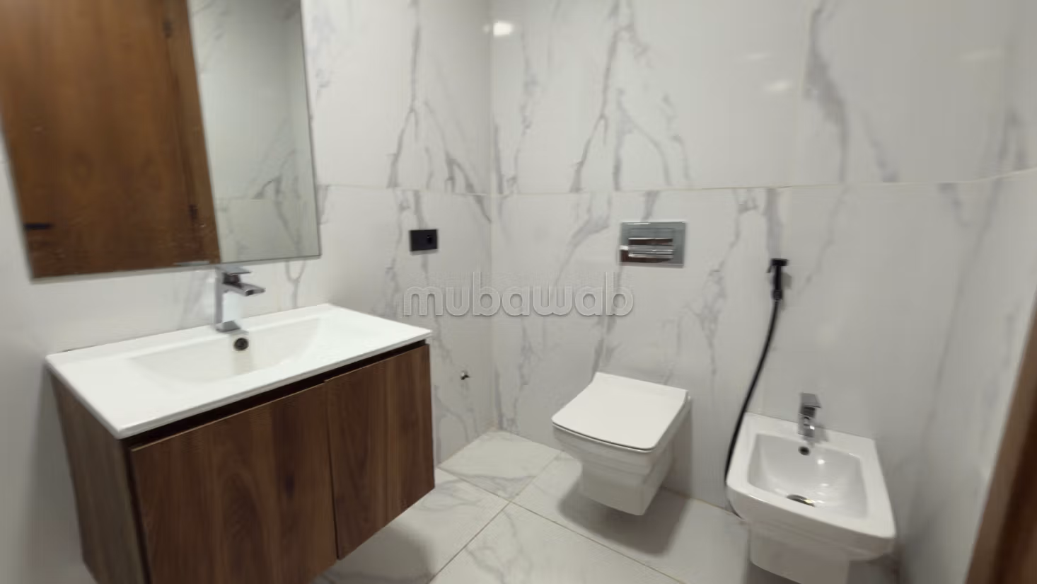 Appartement en vente à Dar Bouazza. 2 chambre. Piscine