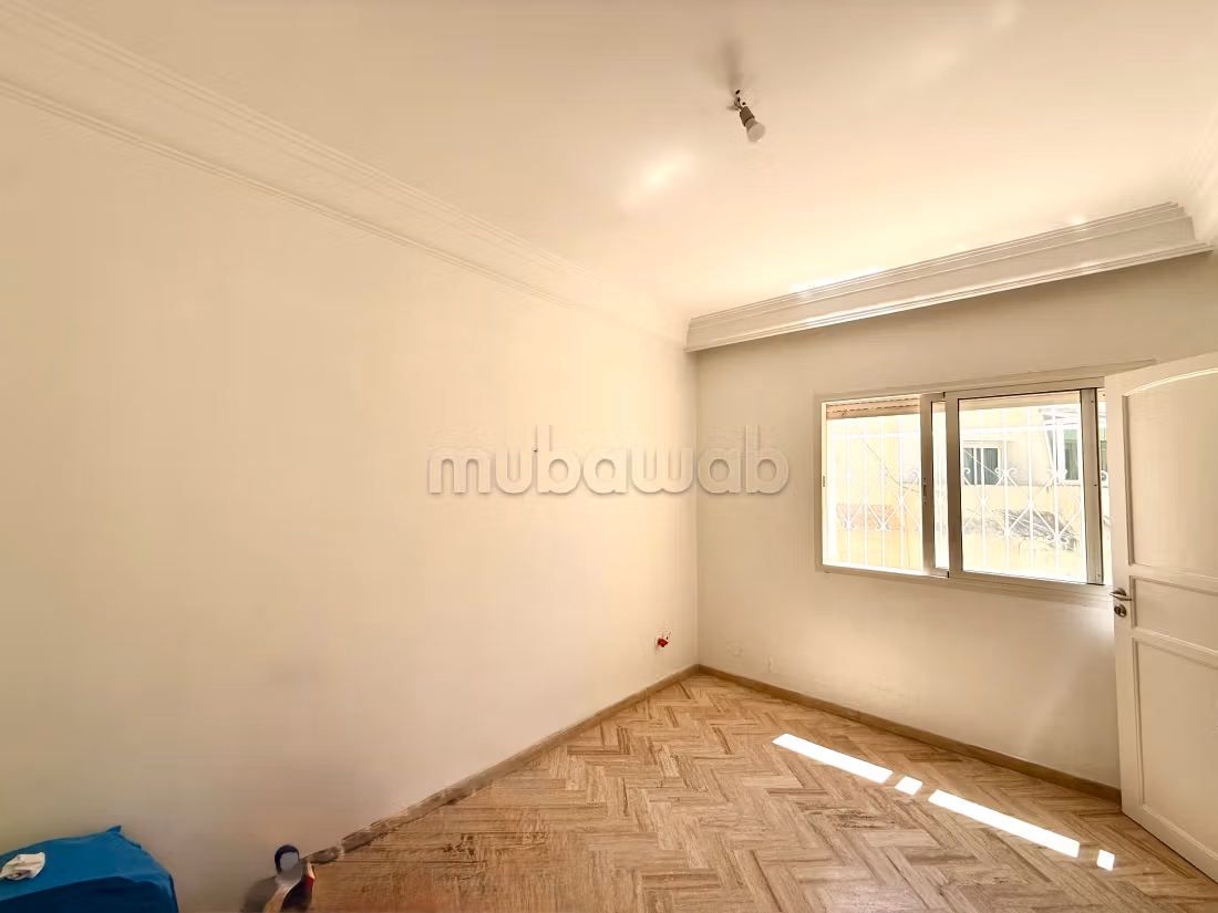Coup de Fusil En Vente: Magnifique Appartment 111 m, 3 chambres, 2 Sb a Racine, Casablanca — 6