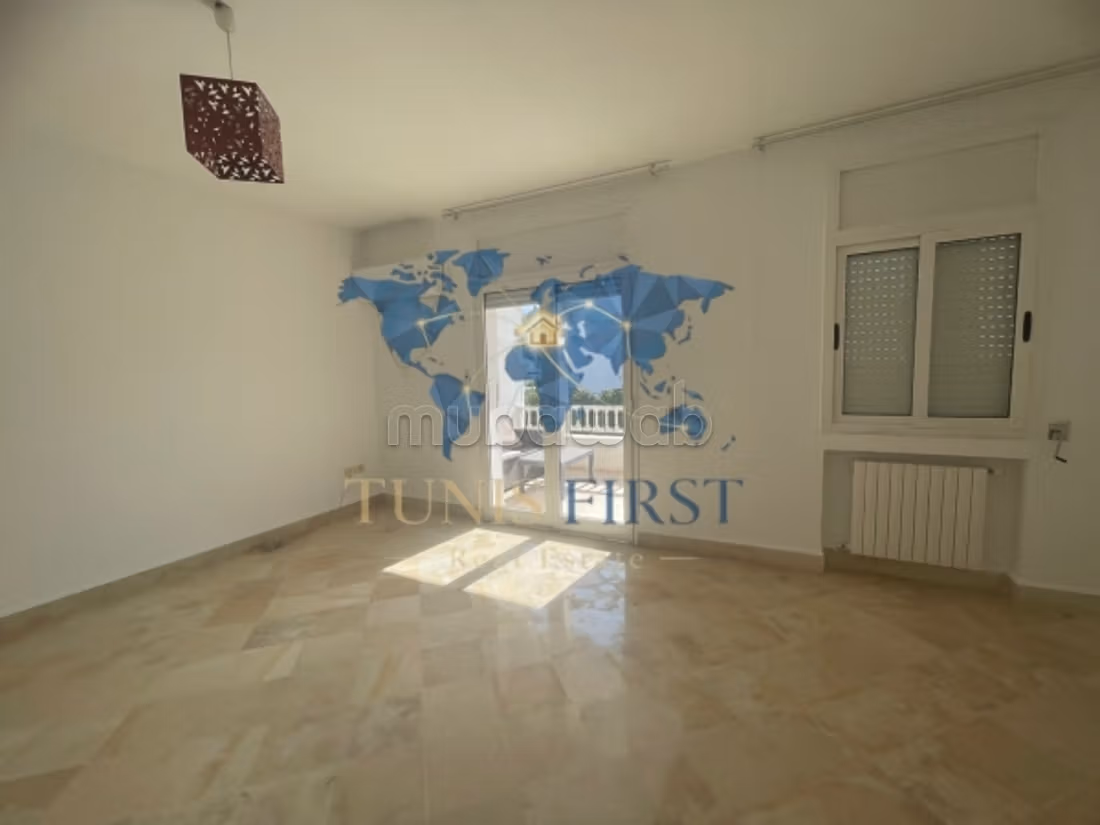 A vendre Villa S6 à La Marsa